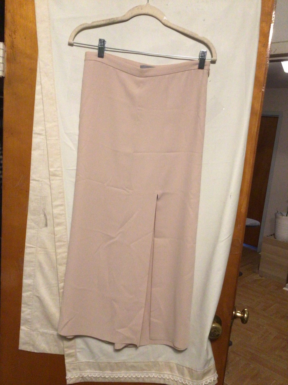 COS culotte with flap covers with slits on one side SZ Euro 34
